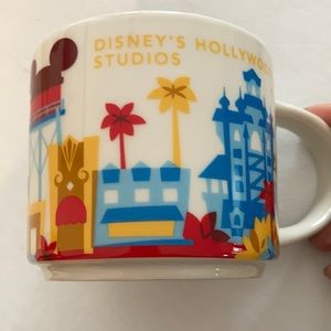STARBUCKS DISNEY PARKS MUG